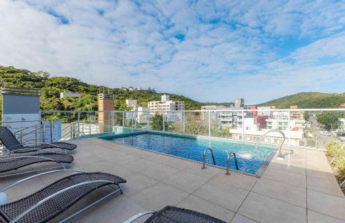 Apartamento com piscina e vista para montanha - Foto 4