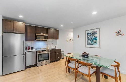 The Sweetest Hideaway - 81 Walkscore! - Foto 20