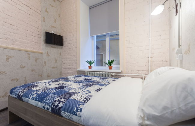 Guests Love on Blokhina - Foto 13