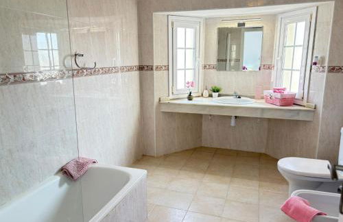 Villa Sofía - 2 bedroom villa with private pool and garden - Foto 70