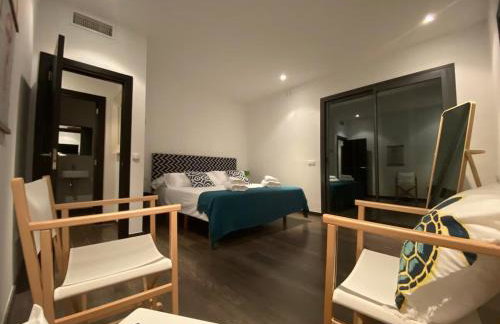 Idyllic 6 bed villa stunning sea view salt pool - Foto 57