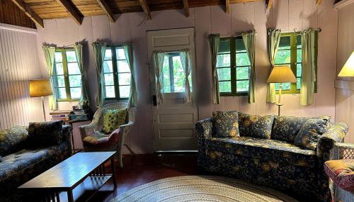 Four Bedroom Lakefront Cabin Rental near Hanover, New Hampshire - Foto 2