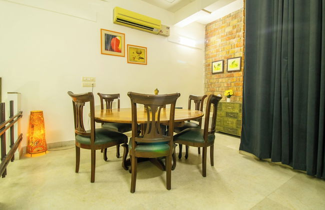 Opulent Antique 3br Villa in Gurugram - Foto 2