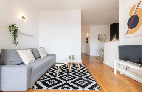 La Madeleine-Beautiful bright two bedroom apart - Foto 3