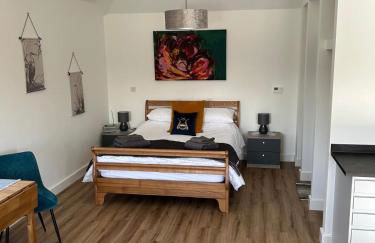 Blundens Holiday Lets - Hatfield - Photo 2