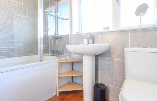 Chapel Allerton Family Bliss - Near Roundhay Park Pass the Keys - Foto 27