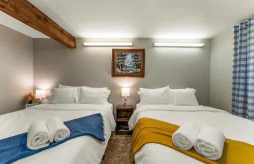 Spacious Comfort in Scenic Monument - Foto 51