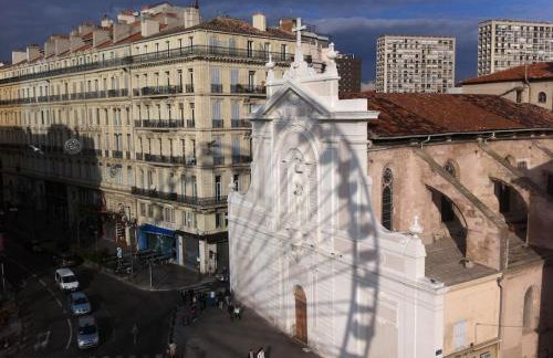 Appartement terrasse proche vieux-port - Photo 24