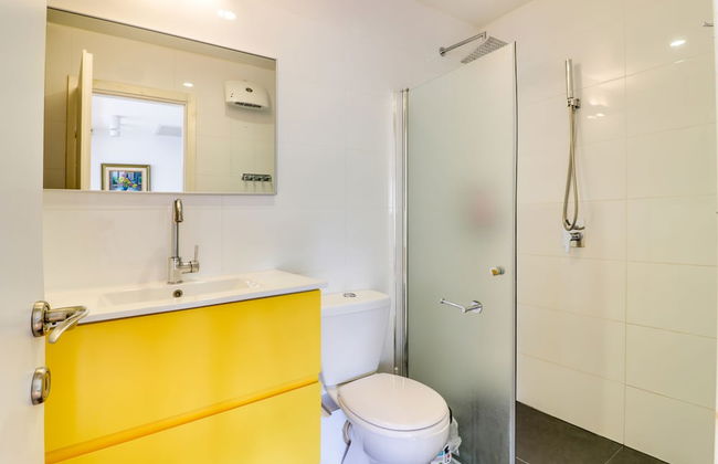 Carmel Boutique - Photo 74