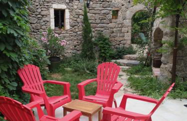 Les Châtaigniers Gîtes du Mas Haut - Foto 9