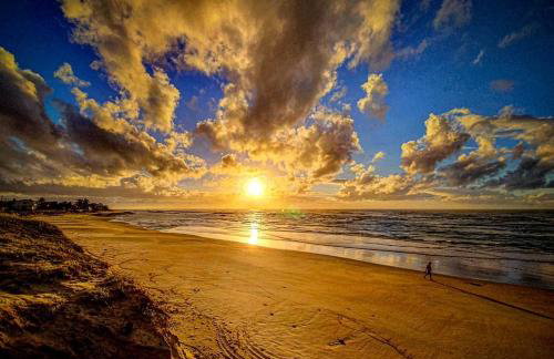 Apartamento Térreo 3 suítes Master Resort Treebies à Beira Mar Subauma Bahia - Foto 15