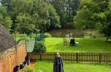 Stilvolle Ferienwohnung unter Reet in Windbergen - Foto 5