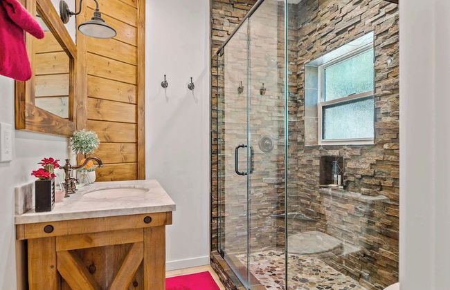 Bearfoot Lodge Near Hiking & Skiing! - Foto 25