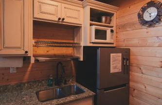 Denali Wild Stay - Bear Cabin with Hot Tub and Free Wifi, Private, sleep 6 - Foto 14