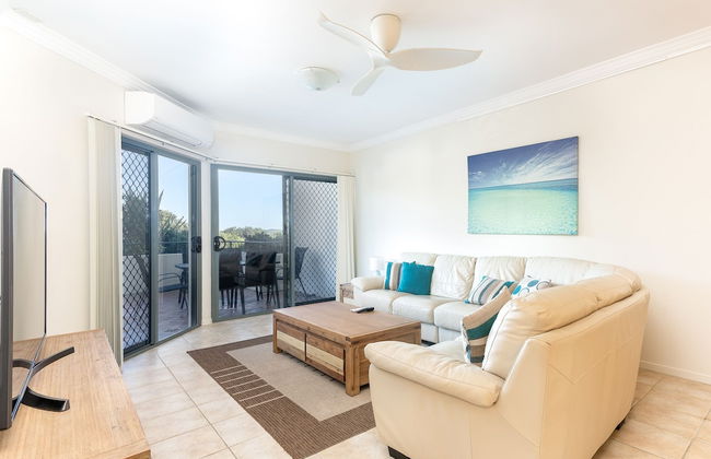 Breakers 2/2 - Photo 1