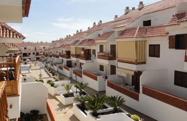 Aqua Vista El Cardon 1BR Free Parking Heated Pool - Photo 7