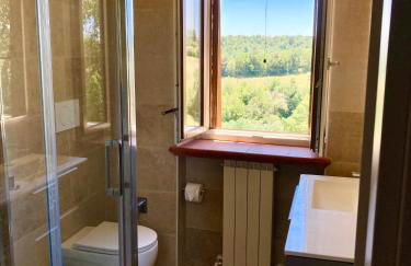 Grove Cottage: Immersed in nature & close to town - Photo 9