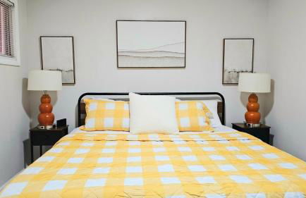 Stunning Lake views with King beds for HPU, Furniture Market, Greensboro, Winston - Photo 4