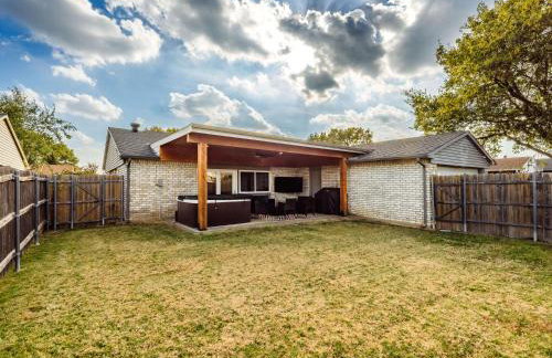 Red Door Hideaway 3BD Hot Tub Foosball - Foto 36