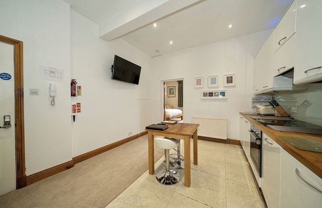 Serviced Apartments Macclesfield - Photo 22