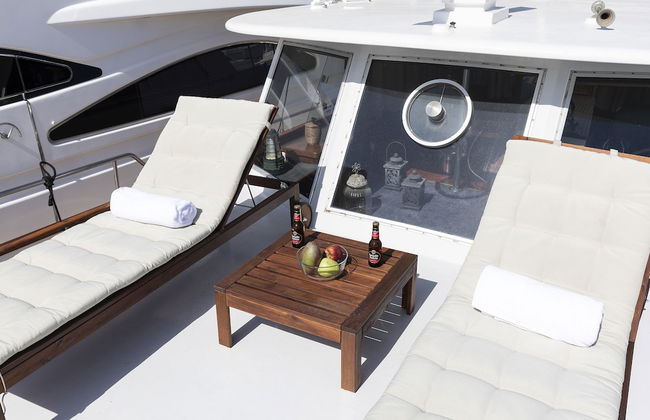 Luxury Boat in Port Forum - Photo 35