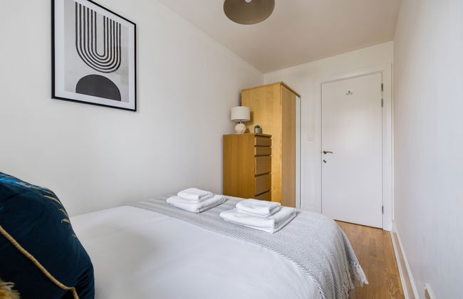 The Waterloo Apartments - Photo 3