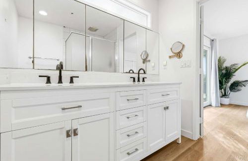 Luxury La Jolla Villa Ocean Views & Private Pool - Photo 3