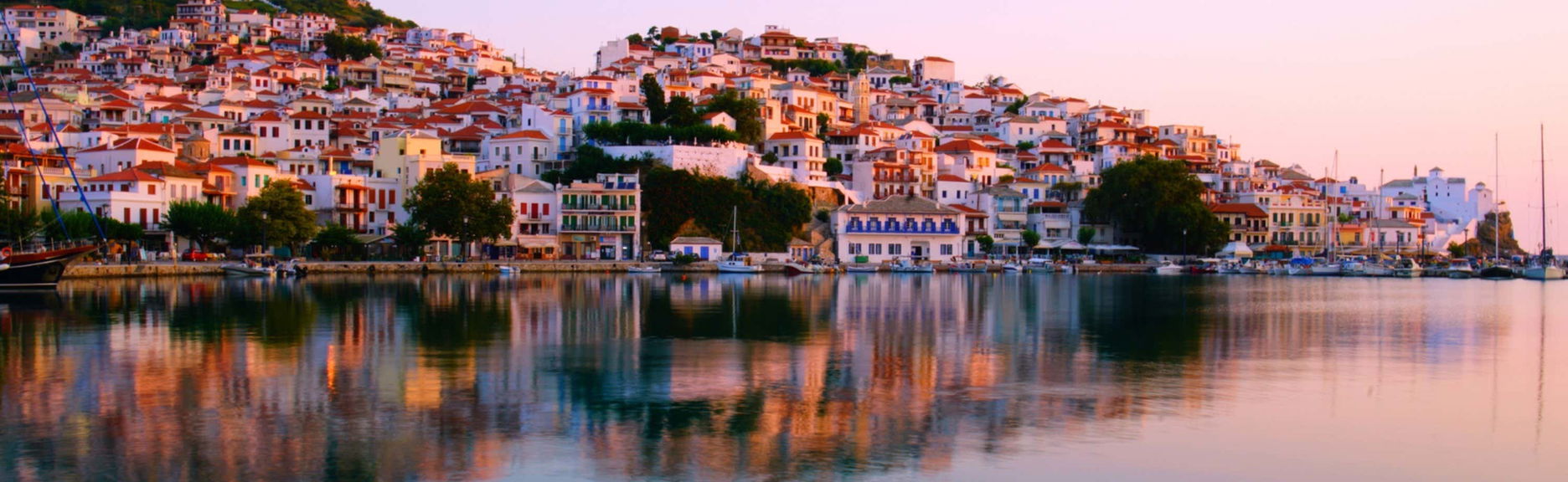 Visite de Skopelos au coucher du soleil