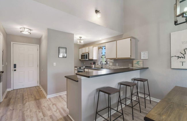 Highland Hideaway - Branson - Local Attractions, On-site Amenities & More! - Photo 14