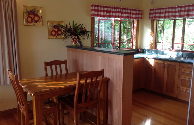 Jacaranda Park Holiday Cottages - Foto 4