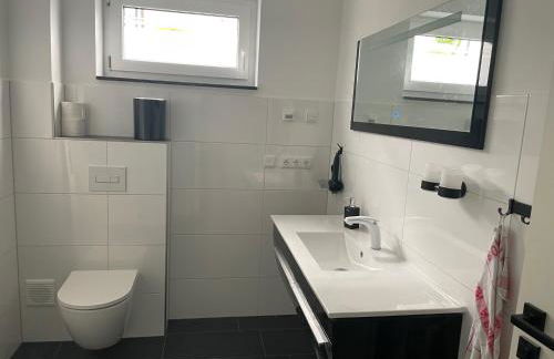 Apartments Saaldorf-Ferienhaus mit 6 Apartments 45qm-120qm direkt am Thüringer Meer-Bleilochtalsperre - Foto 67