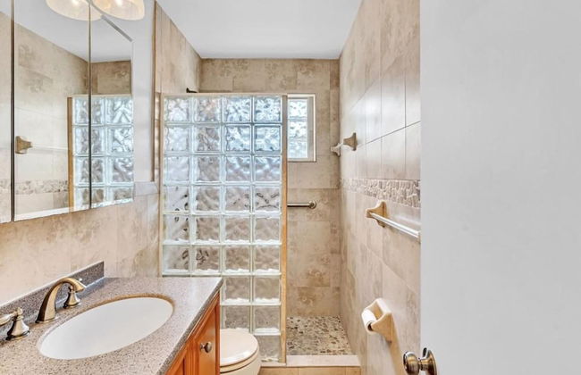 Casa Natalia 3 Bedroom Home With Pool Near Hard Rock Casino - Foto 31