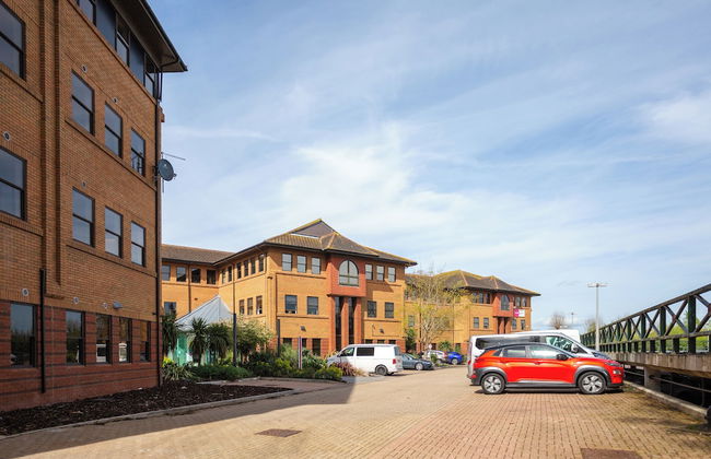 2 Bedroom Apartment Waterside Taunton - Foto 43