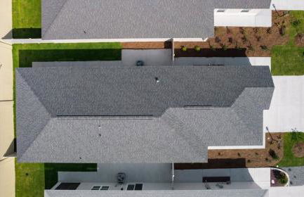 Spacious Golf Retreat-2 King Beds-Golf Cart- Full Kitchen & TVs in Every Room - Foto 9