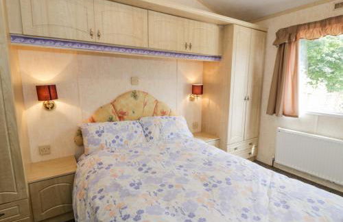 Grange Caravan - Photo 12