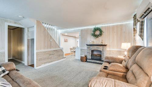 Auburn Finger Lakes Farmhouse with Open Views! - Foto 5