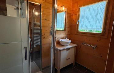 Maison écoresponsable classée 3 étoiles avec son jardin clos - Foto 9