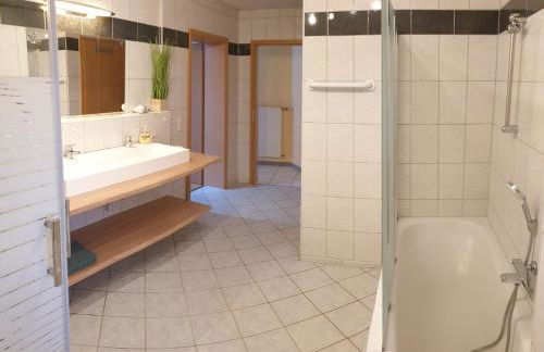 Superior Maisonette-Wohnung-nur 5 min zum Europapark - Foto 43