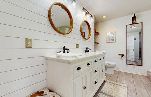 Serenity Woods Family Retreat - Foto 17