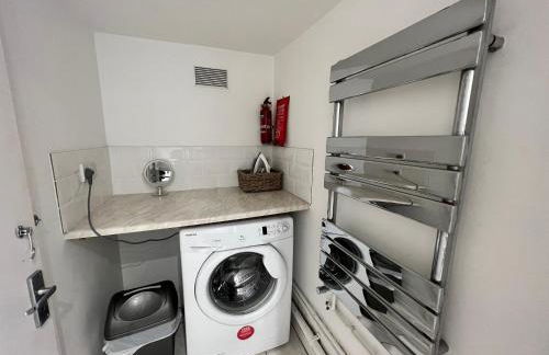 2 Bedroom Apartment ST9A, Ryde, Isle of Wight - Foto 15