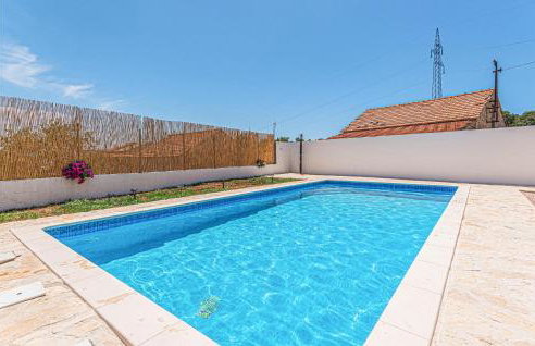 Nice Apartment In Danilo With Wifi - Photo 9