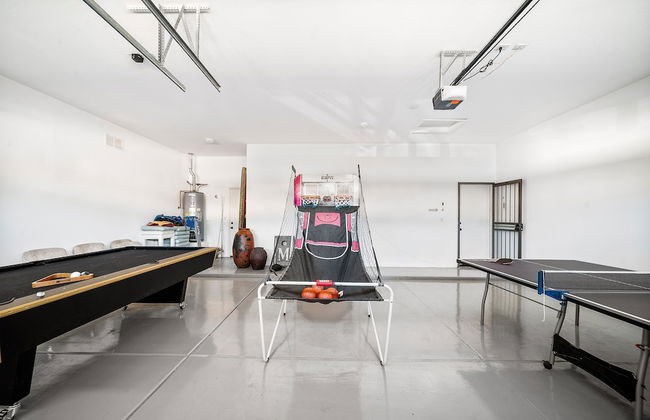 Lakefront Oasis - Foto 26