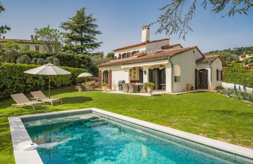 Authentic villa with swimming pool in La Colle-sur-Loup - Foto 1