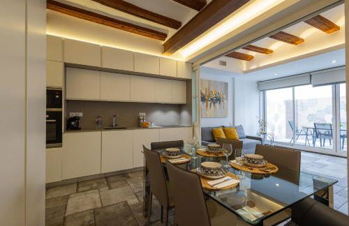 FLORIT FLATS - CENTER MODERN 1BR 2Bth TERRACE WI-FI AC - Photo 2