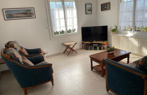 Proche mer, Cour privée et Grand Jardin clos - 2 à 5 personnes - Foto 11