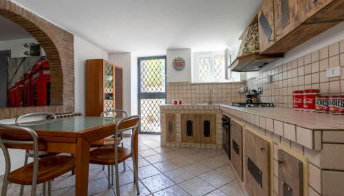 TonyHouse - Foto 4, stove