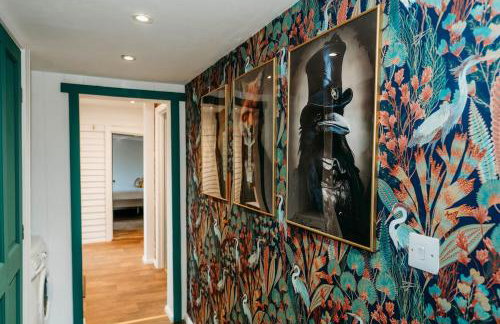 Heron's Perch- A pond-side retreat with cinema room - Photo 20