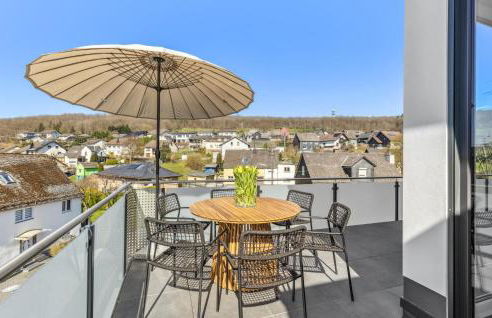 Nice Home In Kirchen - Sieg With Wifi - Foto 1