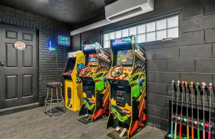 Lake, Pool, HotTub, Game Room, 8 Beds, Sleeps 17 - Foto 77