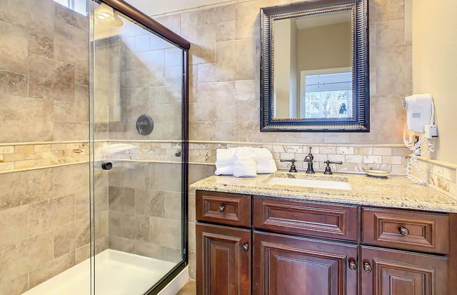 Comrow Castle Magical Getaway - Photo 20